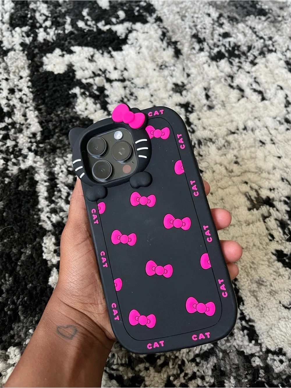 Cute Black Phone Case with Pink Bow Accents - Cat Design